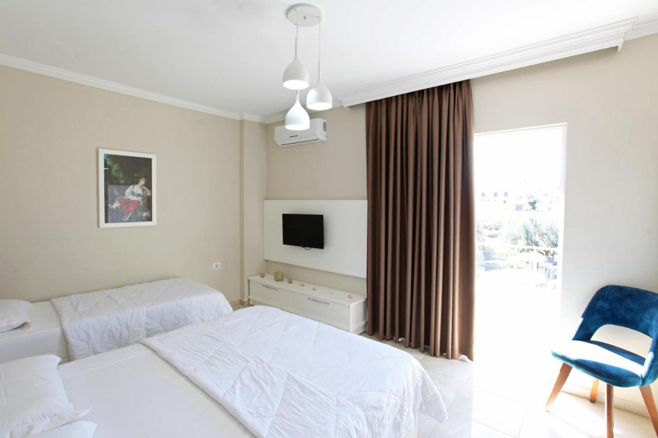 Hotel Mare Ksamil Exterior photo