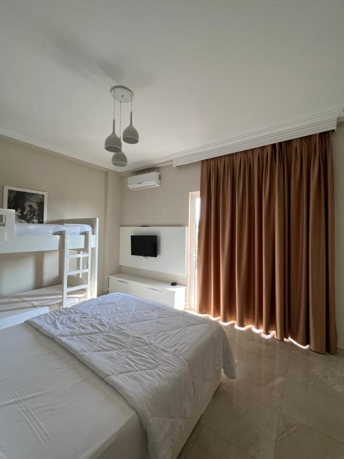 Hotel Mare Ksamil Exterior photo